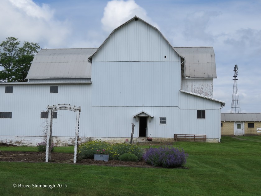 Amish barn