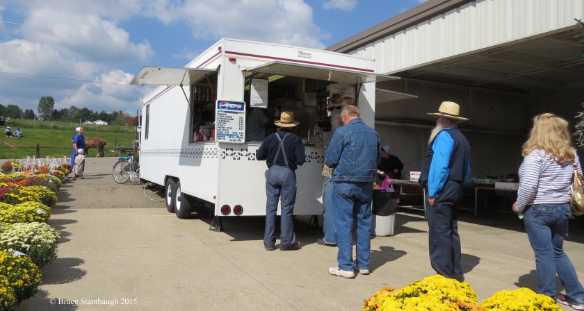 lunch stand, produce auction