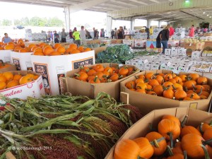 produce auction, Holmes Co. OH